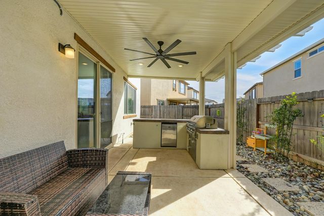 12548 Ivywild Ct, Rancho Cordova, CA 95742