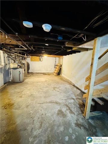 823 Spring Street, Bethlehem City, PA 18018