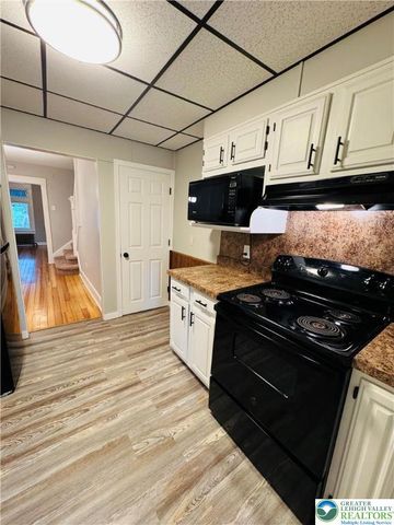 823 Spring Street, Bethlehem City, PA 18018