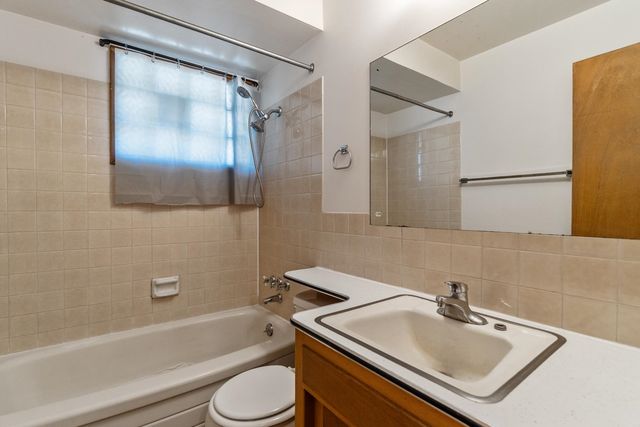 805 W Alice Ave, Spokane, WA 99205