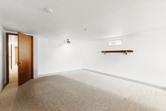 805 W Alice Ave, Spokane, WA 99205