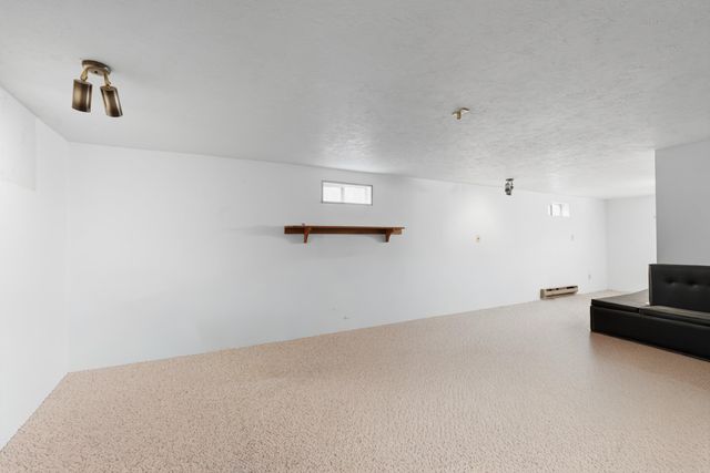 805 W Alice Ave, Spokane, WA 99205