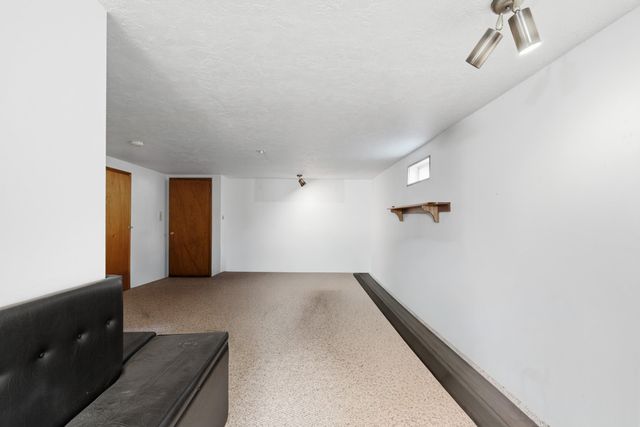 805 W Alice Ave, Spokane, WA 99205