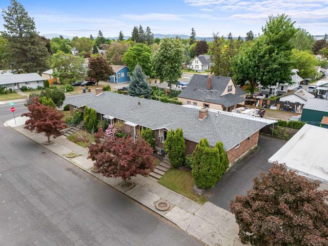805 W Alice Ave, Spokane, WA 99205