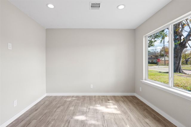 10127 Tolman Street, Houston, TX 77034