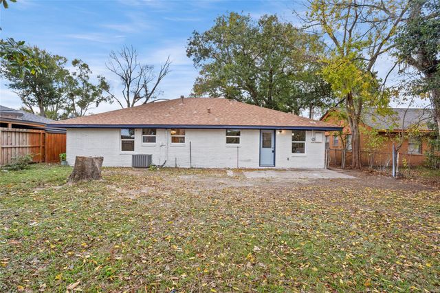 10127 Tolman Street, Houston, TX 77034