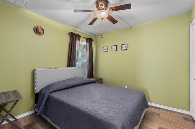 611 Big Bend TRL, Taylor, TX 76574