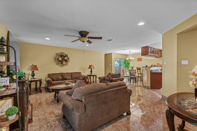 611 Big Bend TRL, Taylor, TX 76574