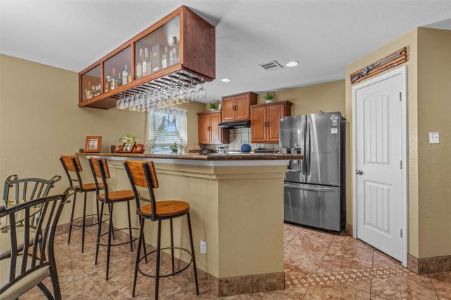 611 Big Bend TRL, Taylor, TX 76574