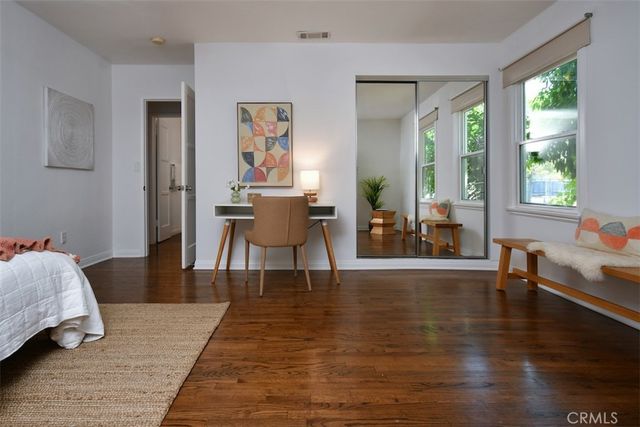6601 Enfield, Reseda, CA 91335