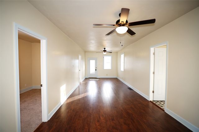 1009 Mamie Eisenhower Avenue, Boone, IA 50036