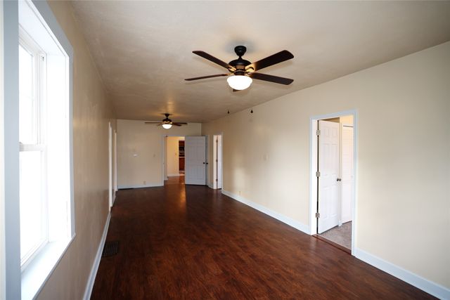 1009 Mamie Eisenhower Avenue, Boone, IA 50036