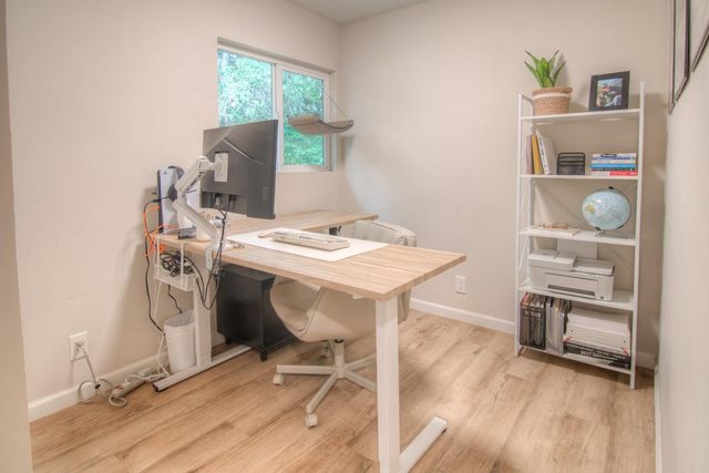 1353 Martin Dr, Auburn, CA 95603