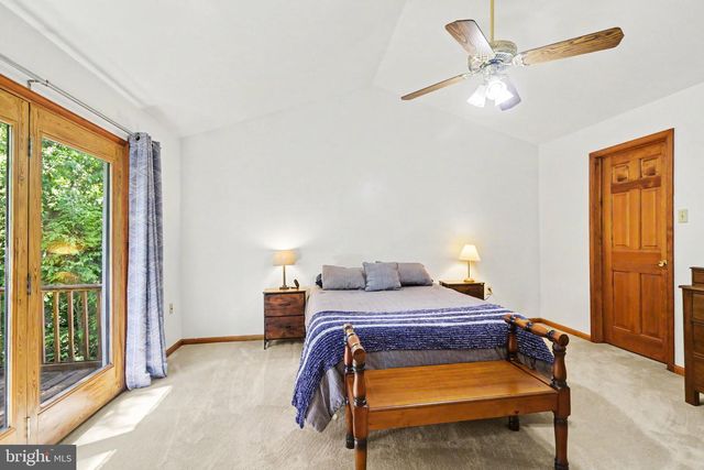 17 VICTORIA WAY, Camp Hill, PA 17011