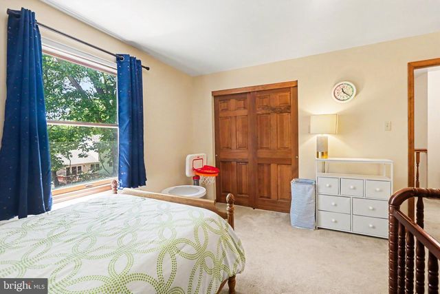 17 VICTORIA WAY, Camp Hill, PA 17011