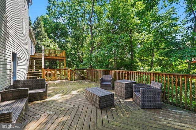 17 VICTORIA WAY, Camp Hill, PA 17011