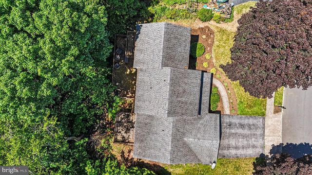 17 VICTORIA WAY, Camp Hill, PA 17011