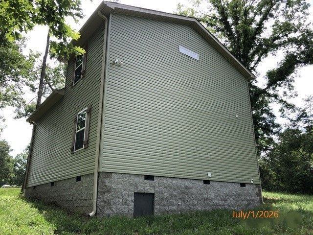 416 Ski St, Hohenwald, TN 38462