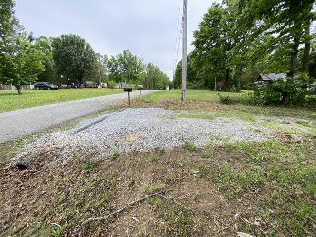 416 Ski St, Hohenwald, TN 38462