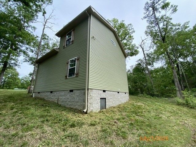 416 Ski St, Hohenwald, TN 38462