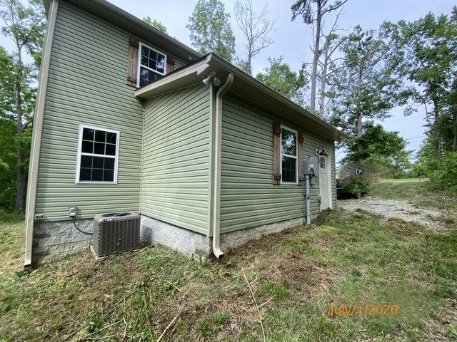 416 Ski St, Hohenwald, TN 38462