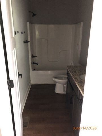416 Ski St, Hohenwald, TN 38462