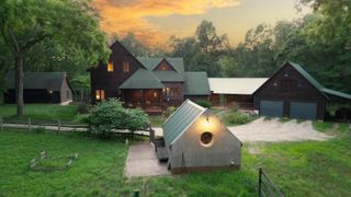 3705 Grand River Drive Ne, Plainfield Twp, MI 49525