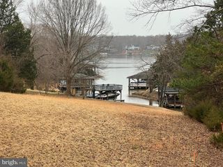 5402 SPINNAKER WAY, Mineral, VA 23117