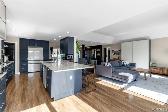 9574 English Ivy Court, Clarence, NY 14032