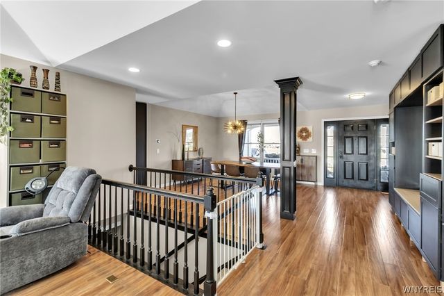 9574 English Ivy Court, Clarence, NY 14032