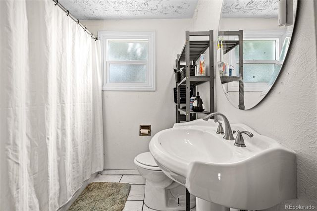 1528 Alexander Circle, Pueblo, CO 81001
