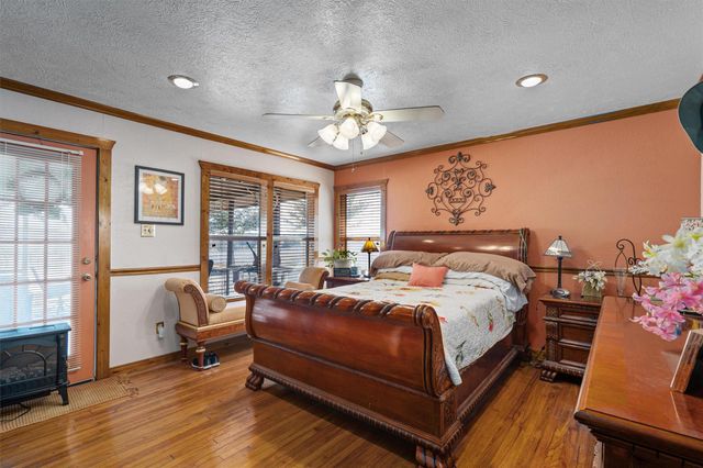 5300 County Road 424, Taylor, TX 76574