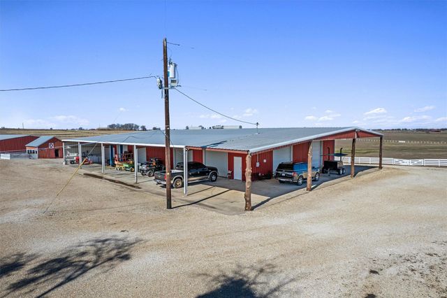 5300 County Road 424, Taylor, TX 76574