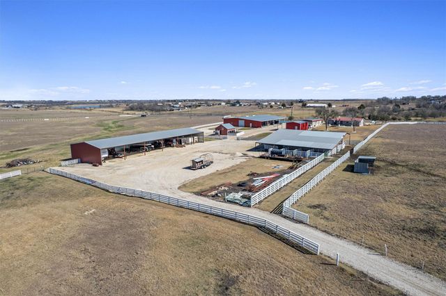 5300 County Road 424, Taylor, TX 76574