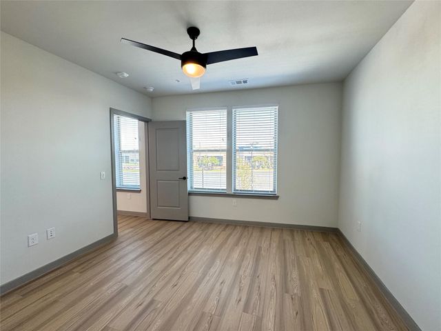 11604 Stonehollow Dr 235, Austin, TX 78758
