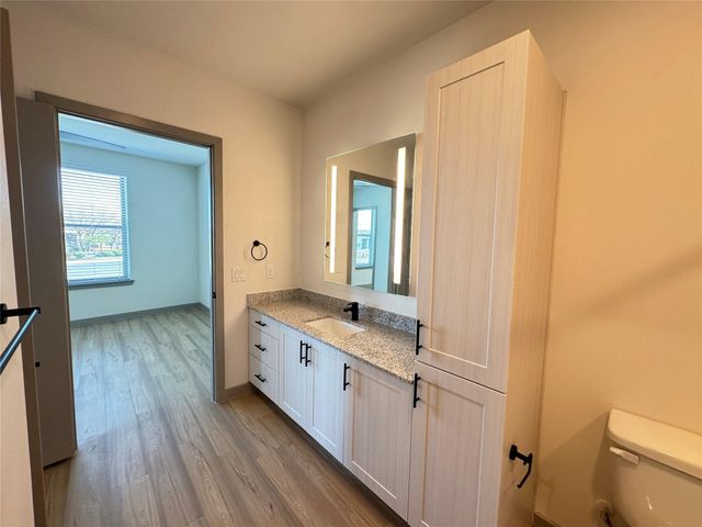 11604 Stonehollow Dr 235, Austin, TX 78758