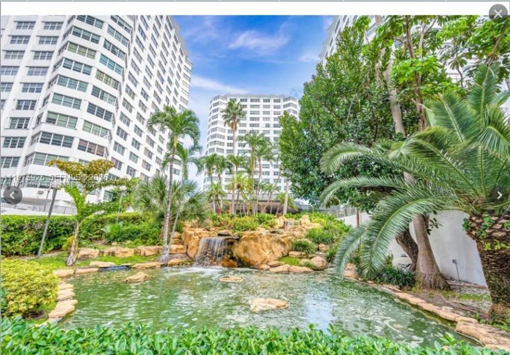 999 Brickell Bay Dr 2007, Miami, FL 33131