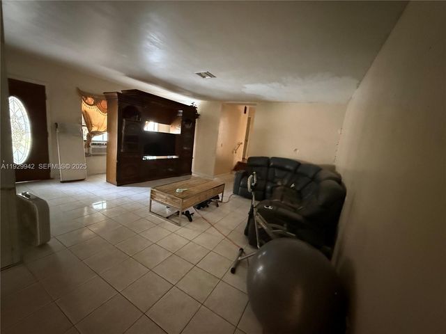 14630 NE 5th Court, Miami, FL 33161