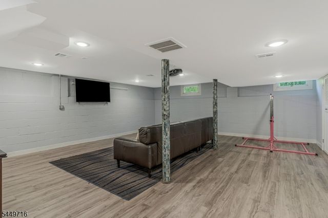 331 Arlington Ave, South Plainfield Boro, NJ 07080