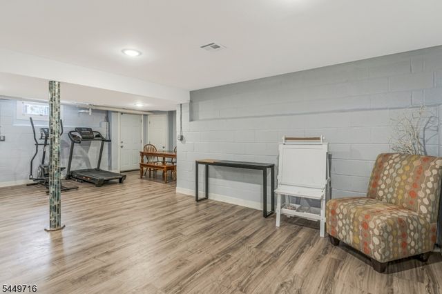 331 Arlington Ave, South Plainfield Boro, NJ 07080