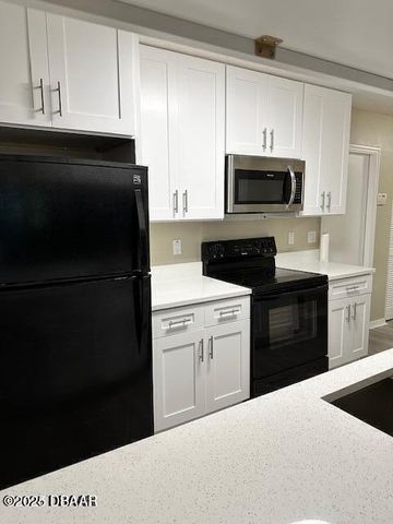 164 Kingbird Circle, Daytona Beach, FL 32119