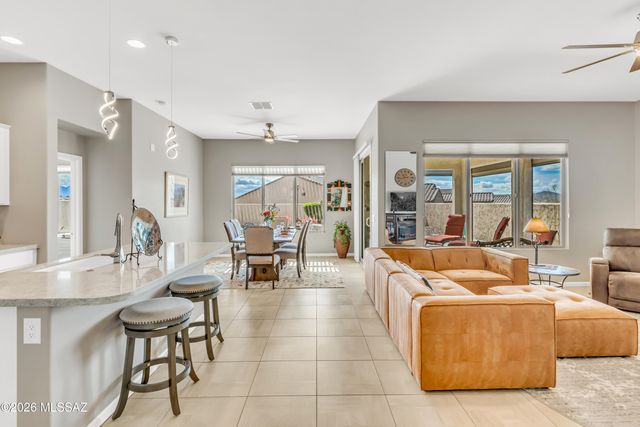 31496 S Tamarisk Place, Oracle, AZ 85623