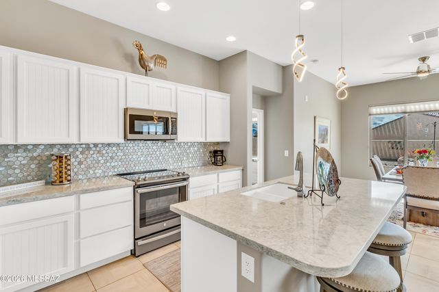 31496 S Tamarisk Place, Oracle, AZ 85623