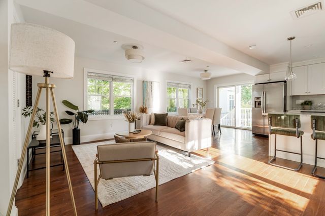 115 Harvey Street 1, Cambridge, MA 02140