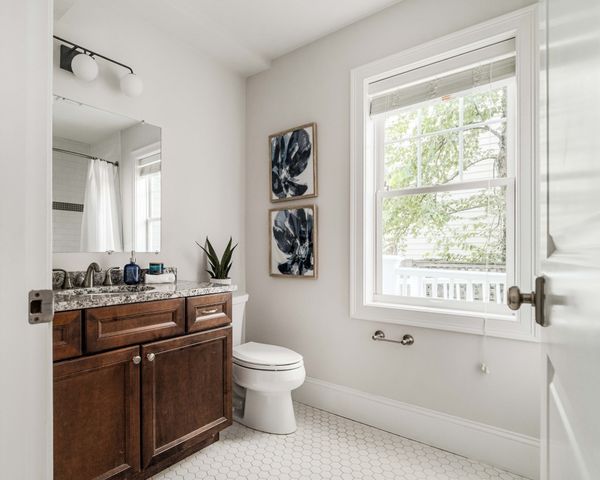 115 Harvey Street 1, Cambridge, MA 02140
