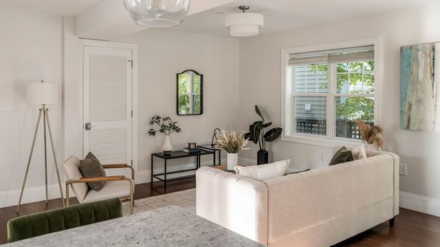 115 Harvey Street 1, Cambridge, MA 02140