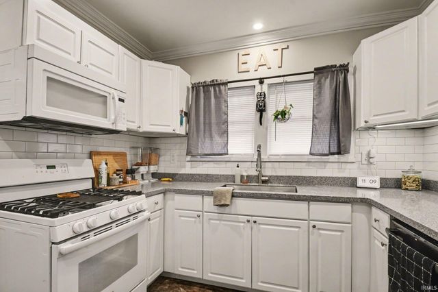 112 W Grove Street, Mishawaka, IN 46545