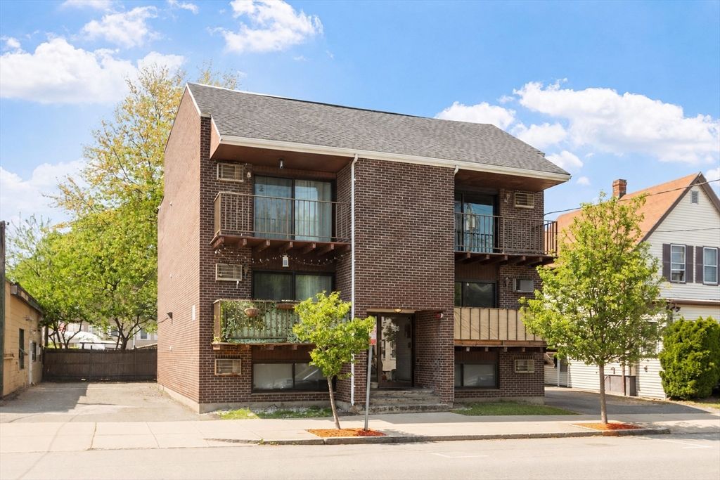 880 Broadway 5, Revere, MA 02151