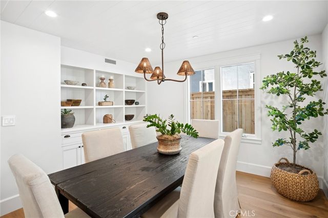 1517 Miramar Drive, Newport Beach, CA 92661