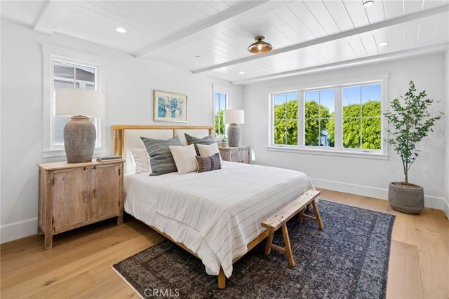 1517 Miramar Drive, Newport Beach, CA 92661